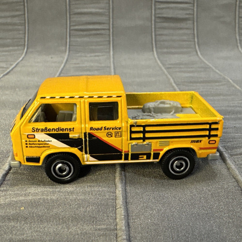 Matchbox yellow - matchbox,