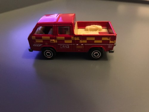 Mint matchbox 2015 - , red