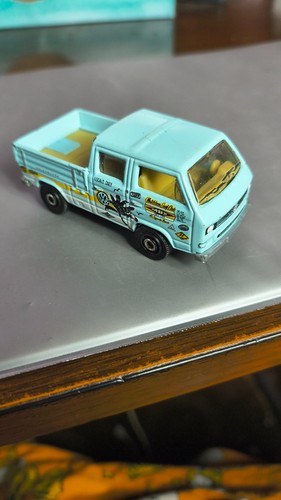 Matchbox 2015 volkswagen - matchbox,